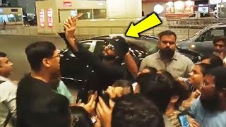 Ranveer Singh MOBBED By Fans At Mumbai Airport