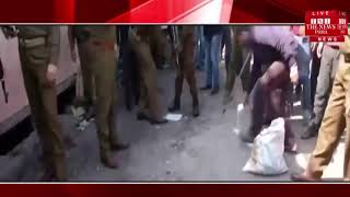 जम्मू बस स्टैंड पर ग्रेनेड अटैक, पुलिस ने हमलावर को किया गिरफ्तार / THE NEWS INDIA