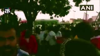 PM मोदी की रैली में जाने से रोका तो बीजेपी समर्थकों ने पुलिसकर्मी को पीटा