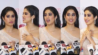 Janvhi Kapoors CUTE Expressions Will Melt Your Heart | HELLO! Hall Of Fame Awards 2019