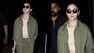 Alia Bhatts NEW Airport Look Will Make You Go Crazy ????
