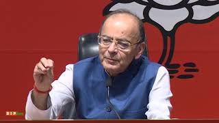 Right to Silence is available to an accused, not to a Prime Ministerial aspirant- Shri Arun Jaitley