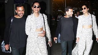 Stylish Sonam Kapoor With Husband Anand Ahuja Spotted At Airport
