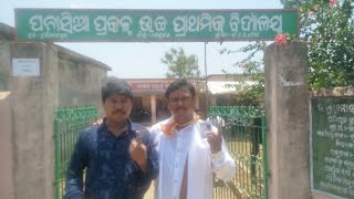 Congress MP Candidate of keonjhar Mohan Hembrom gives his vote today at Telkoie.