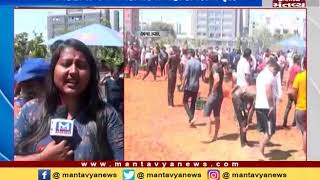 Ahmedabad: People celebrated Holi in Spain's 'La Tomatina' festival style