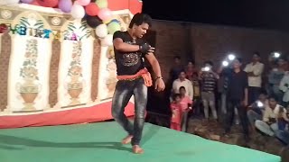 Live Dance#सुतत बाड़ लेके भौजाई #खेसारी लाल के गाने पर मुकेश माइकल का खेसारी अंदाज डांस # 2018