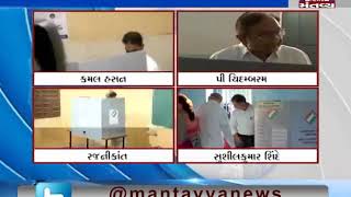 Political leaders cast vote for Lok Sabha Election - Mantavya News
