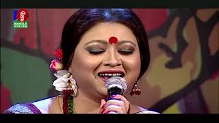 Maago ar Tomake Ghum Paranee Mashi Hote Debo Na |Moutusi|Live Bangla Song|BanglaVision Entertainment