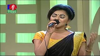 কে যাস রে ভাটির গাঙ বাইয়া | Liza | Live Bangla Song | BanglaVision  Entertainment
