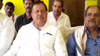 सपा नेता जय राम पांडेय ने लगाया आरोप - जबरदस्ती लोगों को डराया जा रहा है