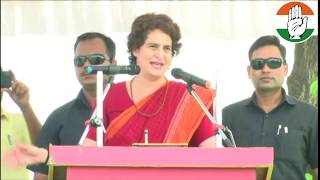 Smt. Priyanka Gandhi Vadra addresses a Public Meeting in Salempur, Uttar Pradesh