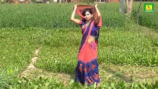 Bhabhi Dance 2018 | नयी नवेली भाभी ने गेंहू के खेत में मचाया धमाल | Haryanvi Dance  | Letest Rasiya