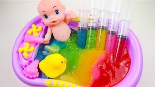 Baby Doll Having Fun With Slime - Pretend Play To Learn Colors For Kids.