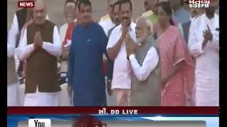 PM Narendra Modi પહોંચ્યા રાષ્ટ્રપતિ ભવન