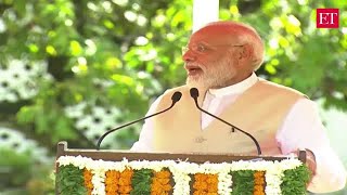 PM Modi interacts with Indian community in Sri Lanka