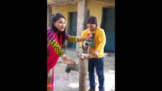 Priyanka Pandit Video Leaked With Arvind Akela " Kallu" I Masti Time On Set