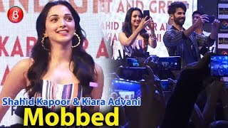 Shahid Kapoor & Kiara Advani Mobbed By Fans For Clicking Videos & Pictures