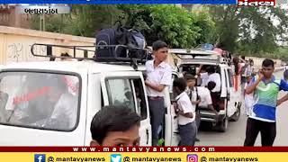 Banaskantha: શાળાએ જતા વિદ્યાર્થીઓ કરી રહ્યાં છે જોખમી મુસાફરી - Mantavya News