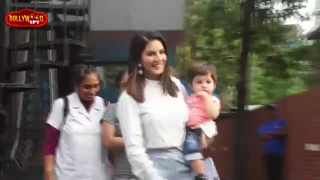 Sunny Leone With Kids & Husband Daniel Weber Spotted At Play School Juhu