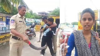 Husband Ne Wife Ko Jaan Se Maarne Ki Koshish Ki | Police Stopped Him Lice | @ SACH NEWS |
