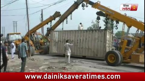 Video- Ludhiana में तेज रफ़्तार Truck पलटने से 1 की मौत, देखिए CCTV