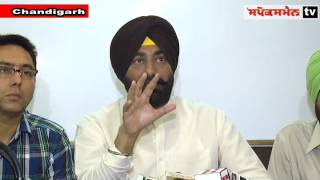 Let Capt produce evidence or tender apology for insulting Punjabi NRIs- AAP