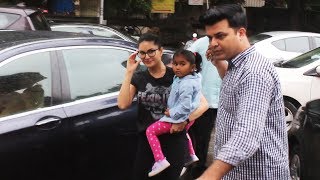 Sunny Leone With Daughter Nisha Spotted At Play School JUHU