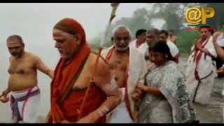 Rishikesh Lopages | Special Pooja with Sri Swaroopananda Couple Bathing Ganga with Swamiji