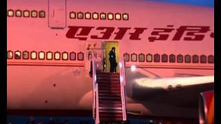 PM arrives at Bunga Raya,  Kuala Lumpur Airport | PMO