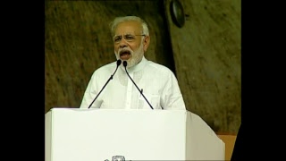 PM Modi lays the foundation stone for various developmental projects in Dhanbad and Patratu | PMO