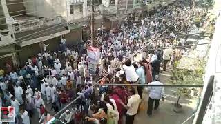 सहारनपुर में कांग्रेस महासचिव प्रियंका गाँधी के रोड शो में जनसैलाब