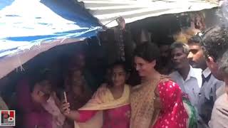 रायबरेली के स्व आर पी सिंह के घर सांत्वना देने पहुंची कांग्रेस महासचिव प्रियंका गाँधी वाड्रा