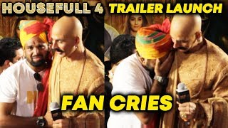Akshay Kumar HUGS A Crying Fan At Housefull 4 Trailer Launch | King Of Hearts