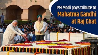 PM Modi pays tribute to Mahatma Gandhi on his 150th Birth Anniversary at Raj Ghat | PMO