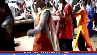 #Banaskantha: Tharadમાં ગરબાનો રંગ, શેરી ગરબાને સંગ