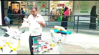 Shopping Malls Mein Carry Bags Ko Lekar Awaam Aai Media Ke Samne | @ SACH NEWS |