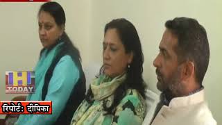 12 NOV N 3   सरकाघाट में बुजुर्ग महिला की पिटाई करने पर महिला आयोग चेयरमैन डेजी ठाकुर ने मुलाकात की