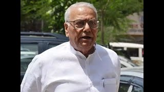 Yashwant Sinha going to Kashmir to assess situation in the Valley