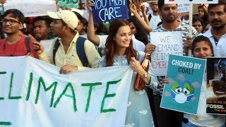 Dia Mirza Spotted For Joining Global Climate Strike At Bandra - Watch Video