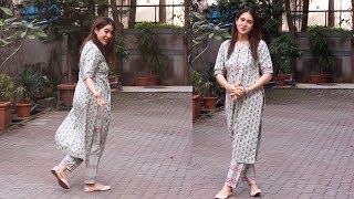 Gougers Sara Ali Khan Spotted At Anand L Rai Office Andheri - Watch Video