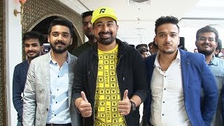 Rannvijay Singh Launches Doner And Gryos Mumbai Outlet