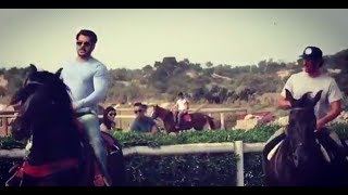 सलमान खान दौड़ा रहे हैं  घोड़े यकीन न हो तो देखो वीडियो  | Salman Khan is Learning Horse Ride