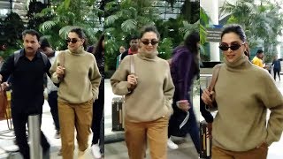 CHHAPAAK Girl Deepika Padukone Return From Jaipur Spotted At Mumbai Airport