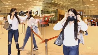 Beautiful Janhvi Kapoor Spotted At Airport Departure