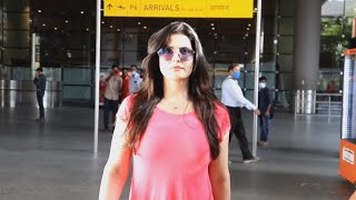 Beautiful Zareen Khan Spotted At Airport Arrival - Watch Video