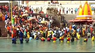 Haridwar Kumbh 2021: 11 मार्च महाशिवरात्रि पर हुआ महाकुंभ में पहला शाही स्नान