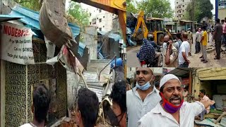 Bina Notice Diye Masjid Ki Deewar Se Lagey Hua Dukanat Ko Tod Diya Gaya | Bazar Ghat |@Sach News