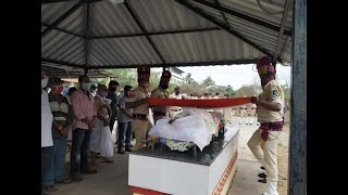 Former MLA Surendra Shirsat laid to rest with state honours