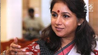 revathy supports parvathy in kasaba issue
