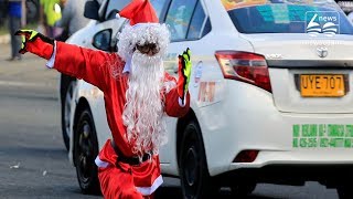 Dancing Santa traffic cop brings cheer to Manila intersections